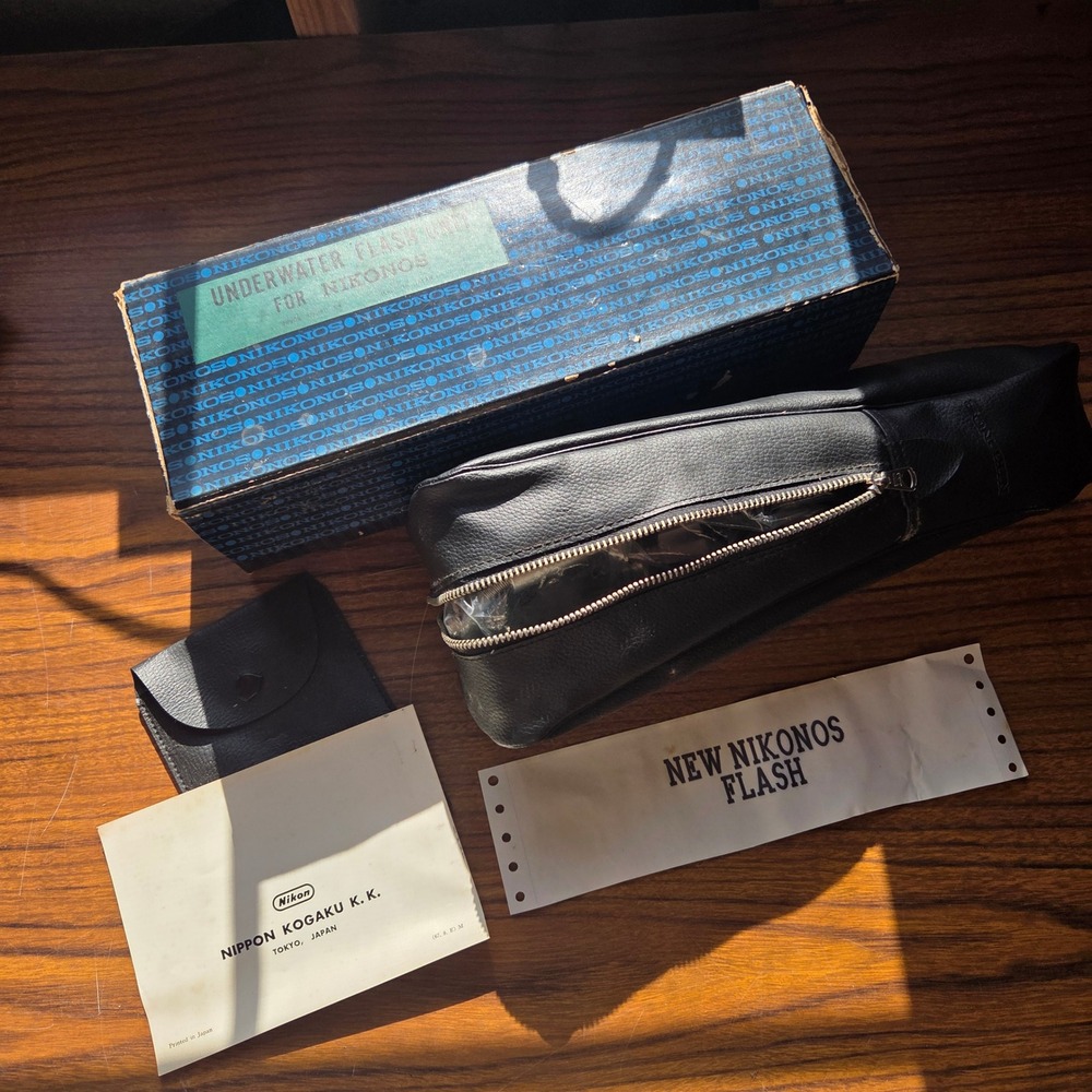 Vintage Nikon Nikonos Underwater Flash Unit New in Box Nippon Kogaku K.K.